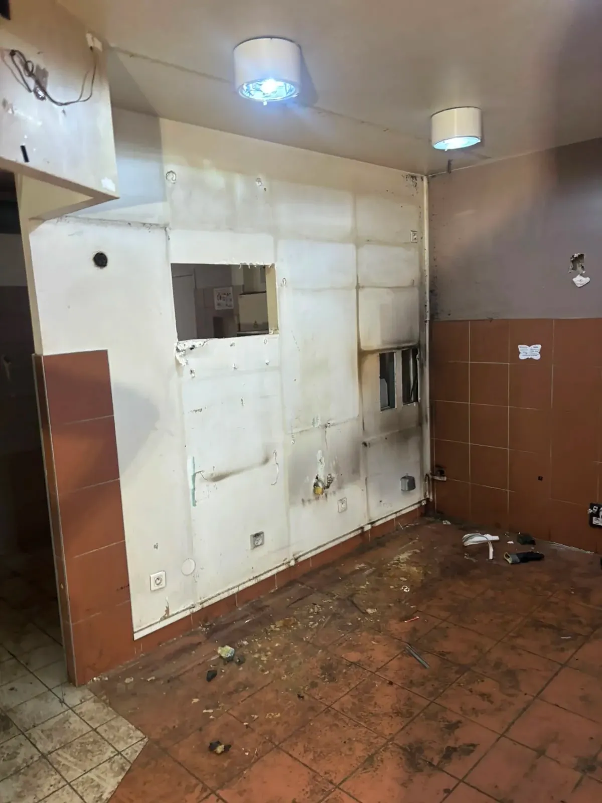 Emplacement du comptoir & réseaux bruts