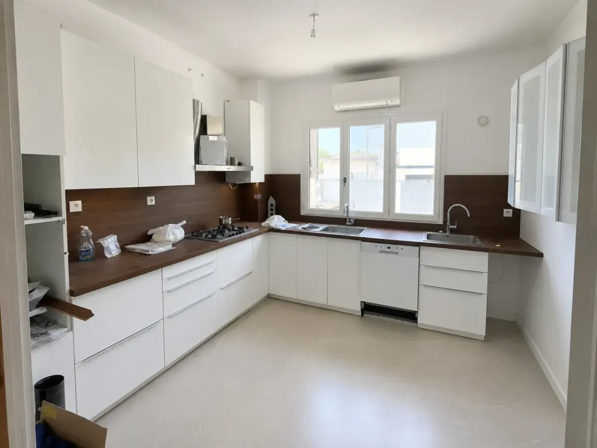 Cuisine contemporaine équipée sur-mesure