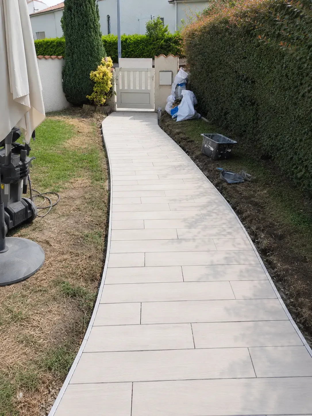Terrasse extérieure & Carrelage effet parquet